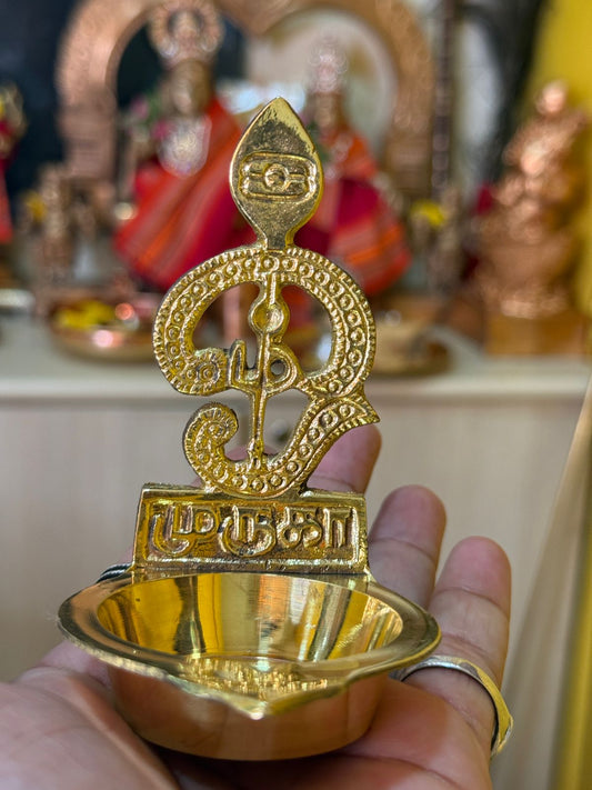 Om saravanabava Vel Vilaku